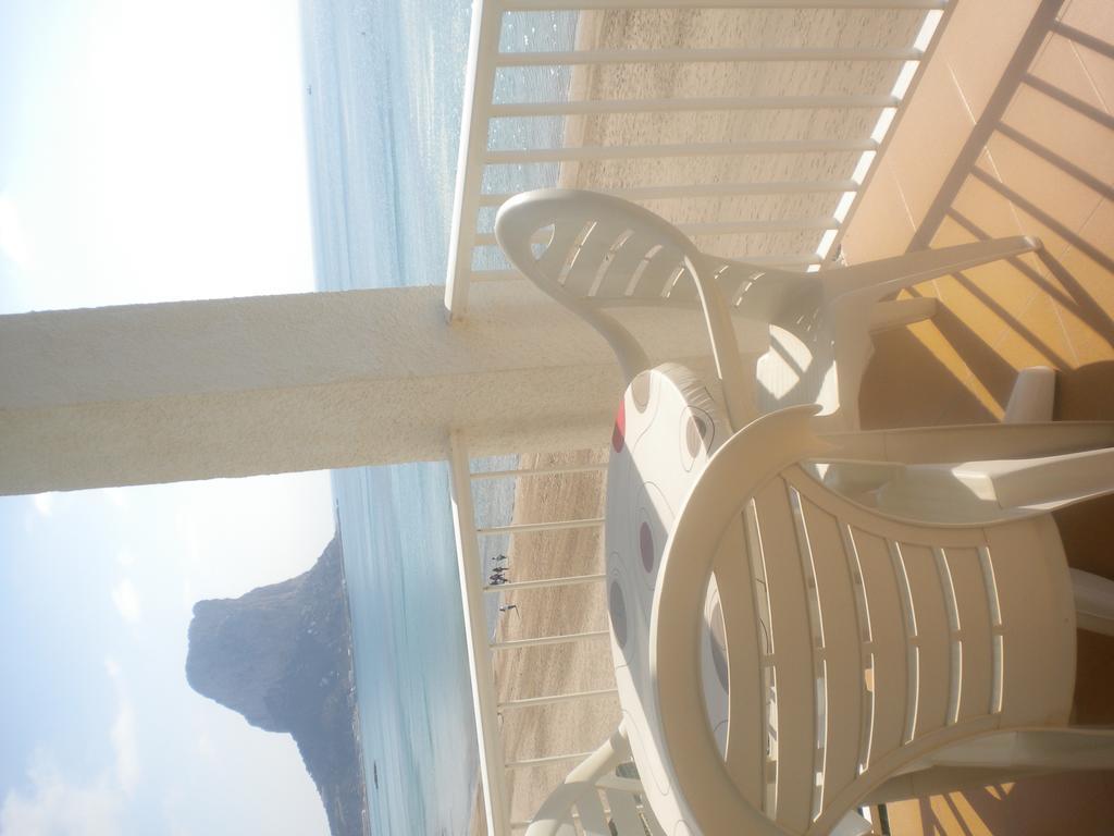 Apartamentos Los Pinos Calpe Buitenkant foto