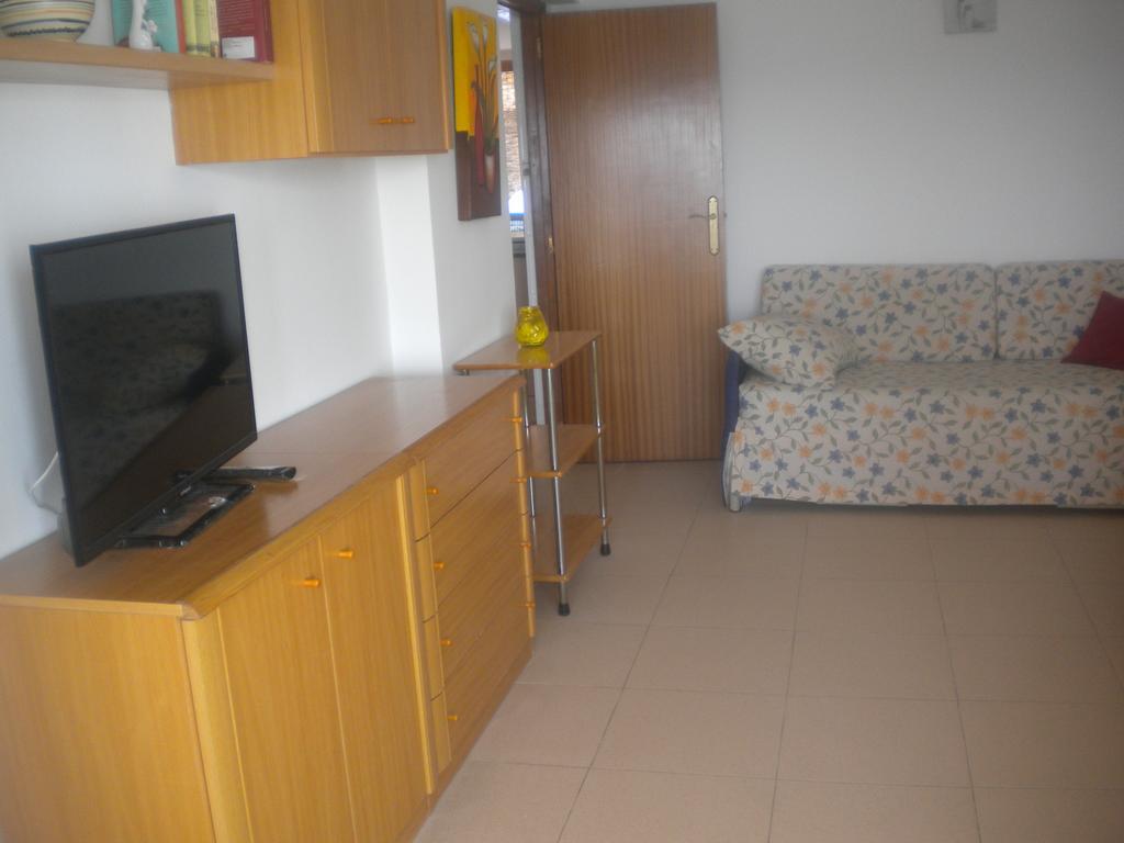 Apartamentos Los Pinos Calpe Buitenkant foto