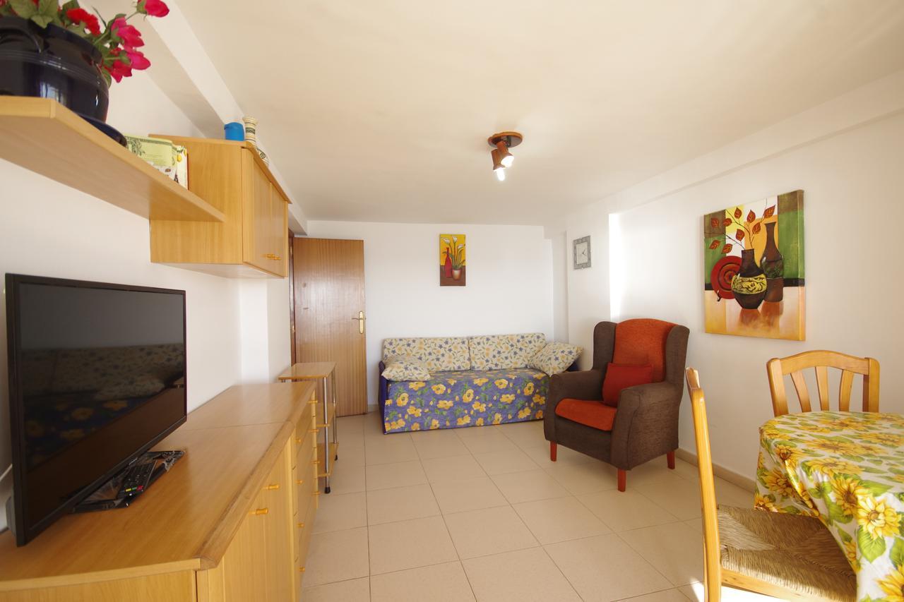 Apartamentos Los Pinos Calpe Buitenkant foto